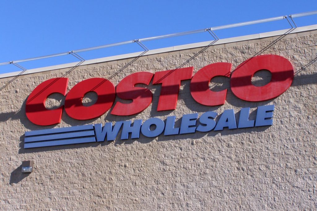 These Valley grocery stores are closed or closing early on July 4