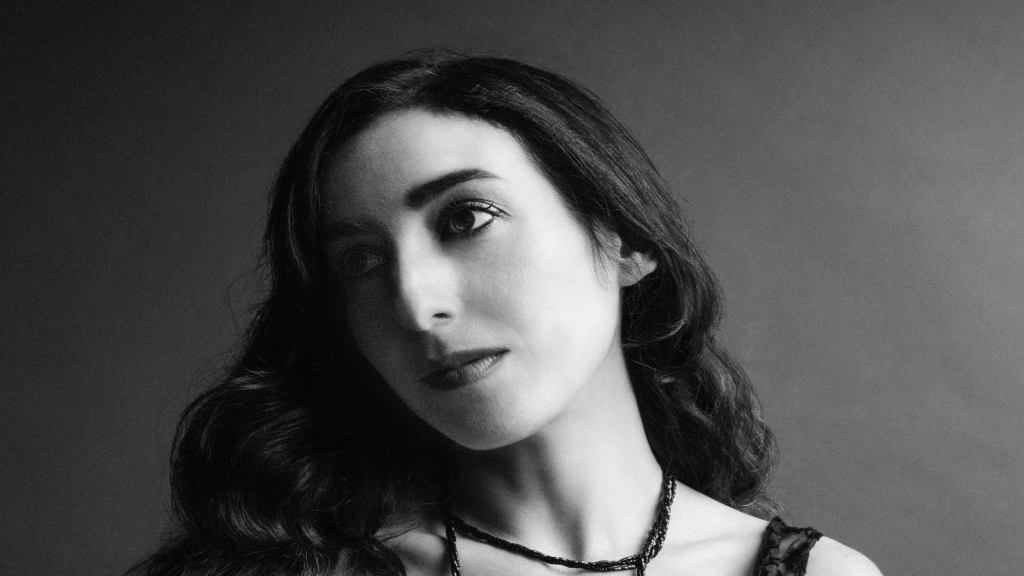 Marissa Nadler – Ages 21+