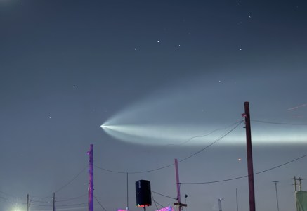 Photos: SpaceX rocket over Phoenix amazes Valley
