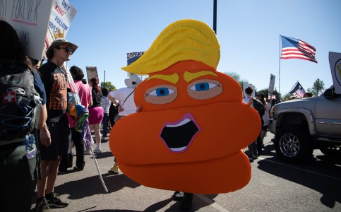 15 best signs at Arizona Capitol ‘No Kings’ protest