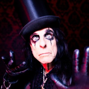 Alice Cooper's Christmas Pudding is served on Nov. 15