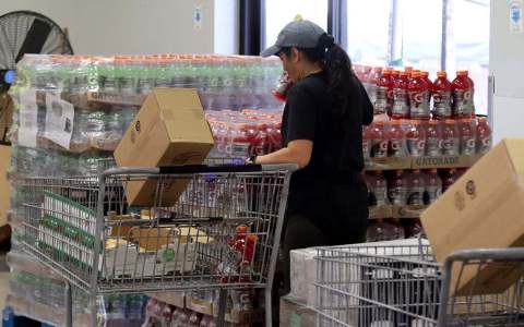 Government shutdown threatens food aid for moms, kids.