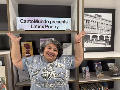 CantoMundo poetry group hosts Oct. 11 book fair