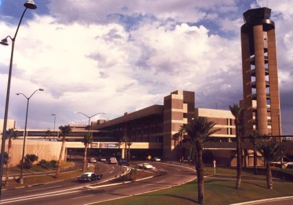 Photos: Phoenix Sky Harbor Airport over the years