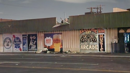 Tempe microburst hits Danelle Plaza and Yucca Tap
