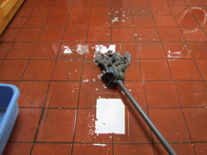 Mold and chemicals: The worst restaurant inspections in October