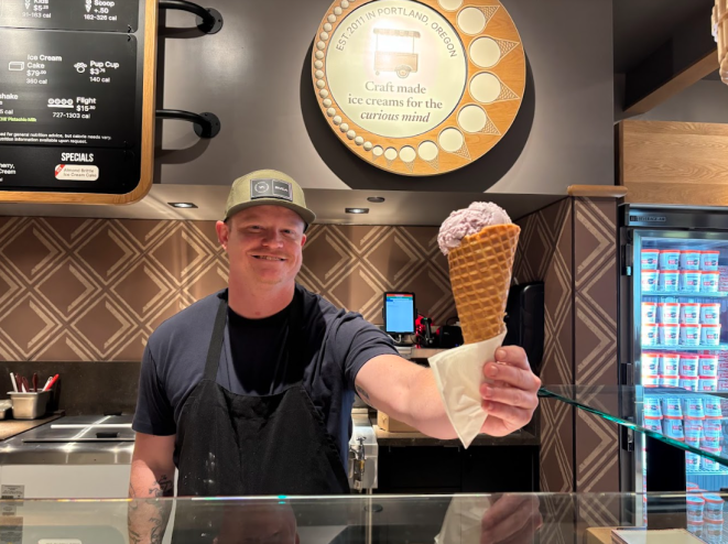 Salt & Straw starts scooping at new Phoenix ice cream shop