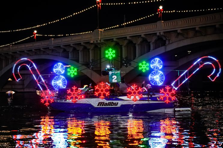 Best 2025 holiday events in Phoenix