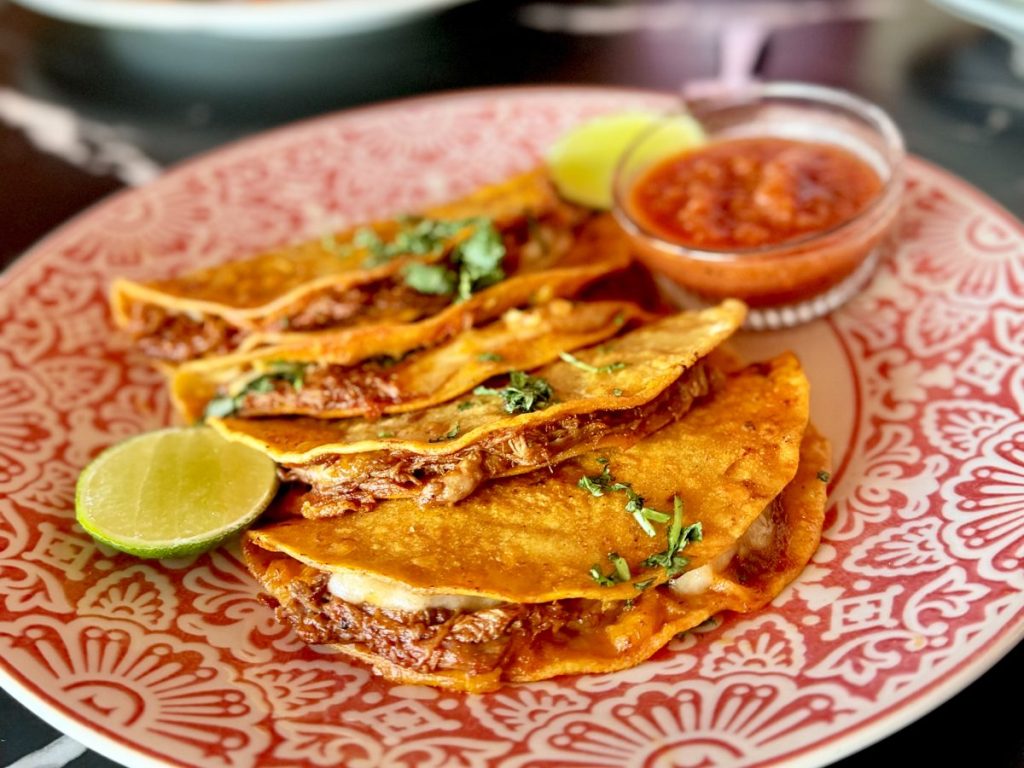 A plate of tacos