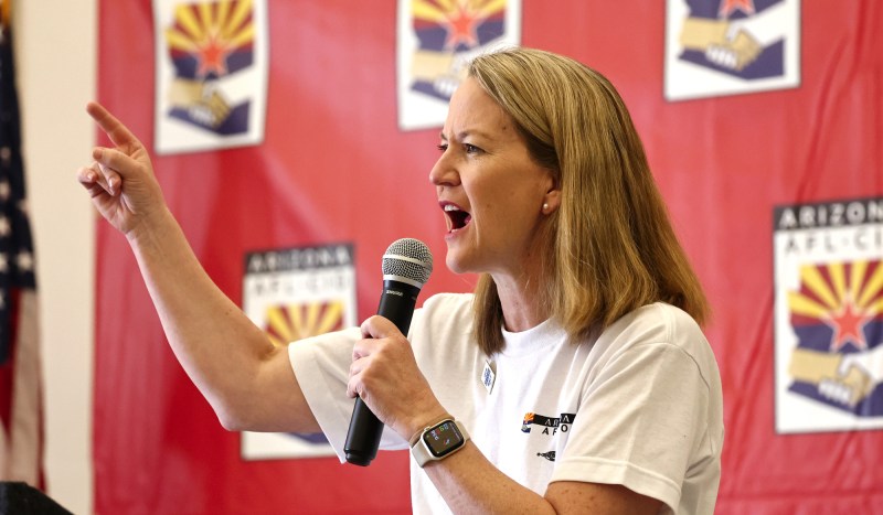 Did Kris Mayes really justify shooting ICE agents?