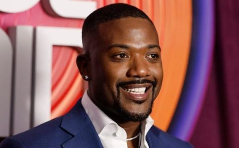 Review: R&B singer Ray J’s Phoenix birthday show 