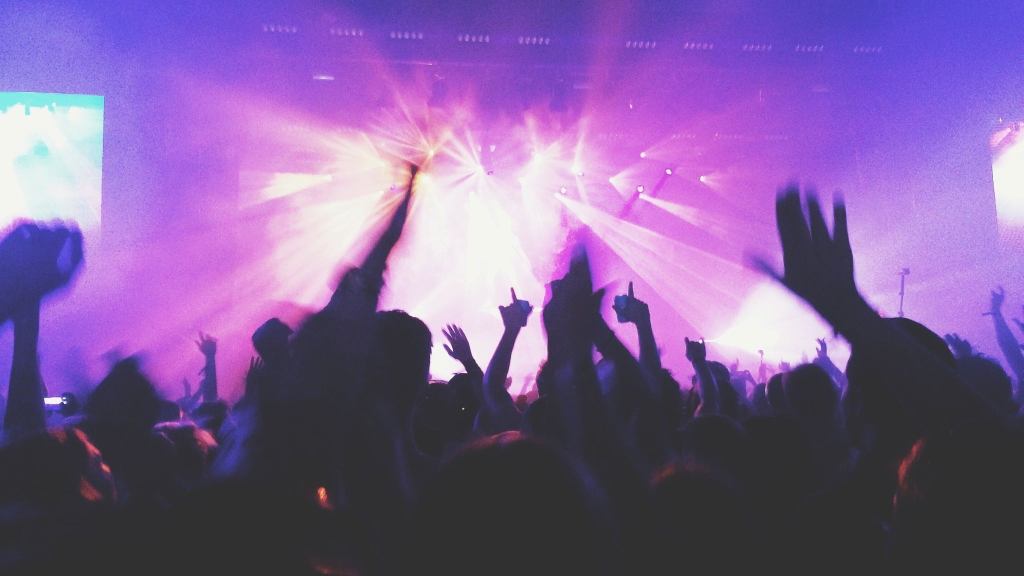 MIDNIGHT TIL MORNING – WORLD TOUR 2026