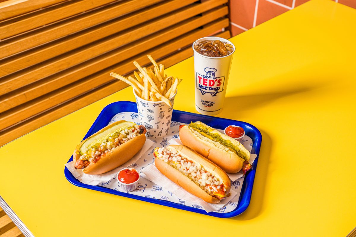After nearly 50 years, Tempe hot dog staple expands with new Valley spot