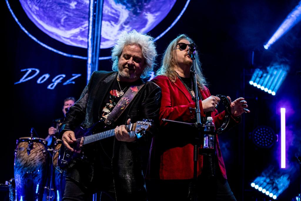 TOTO + Christopher Cross + The Romantics