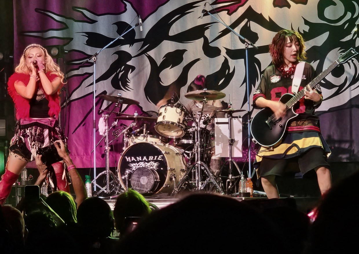 Hanabie’s Phoenix show was a rocking study in contrasts