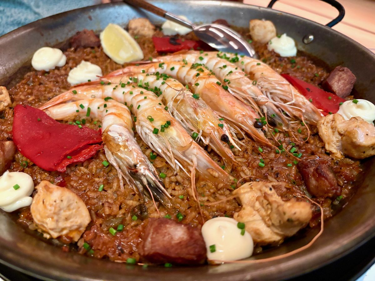 Go for the cocktails, skip the specialty dish at this new Scottsdale restaurant