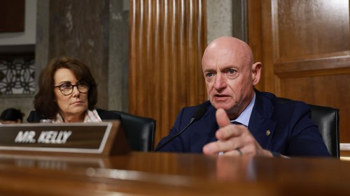 Kelly spars with Hegseth over war in Iran