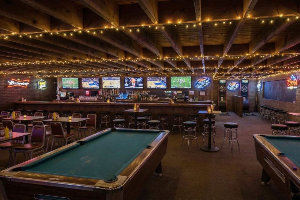 A rendering of the inside of Pinky's.