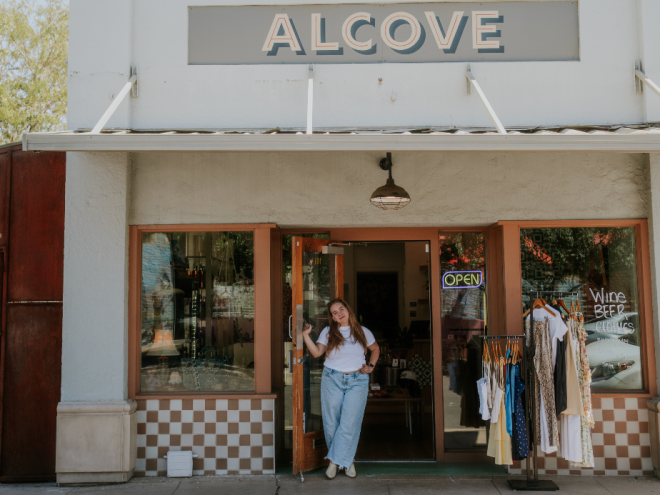 Meet Alcove, a neighborhood bottle shop and 'connecting point' in Phoenix