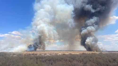 Buckeye fights conspiracy theories about Hazen Fire