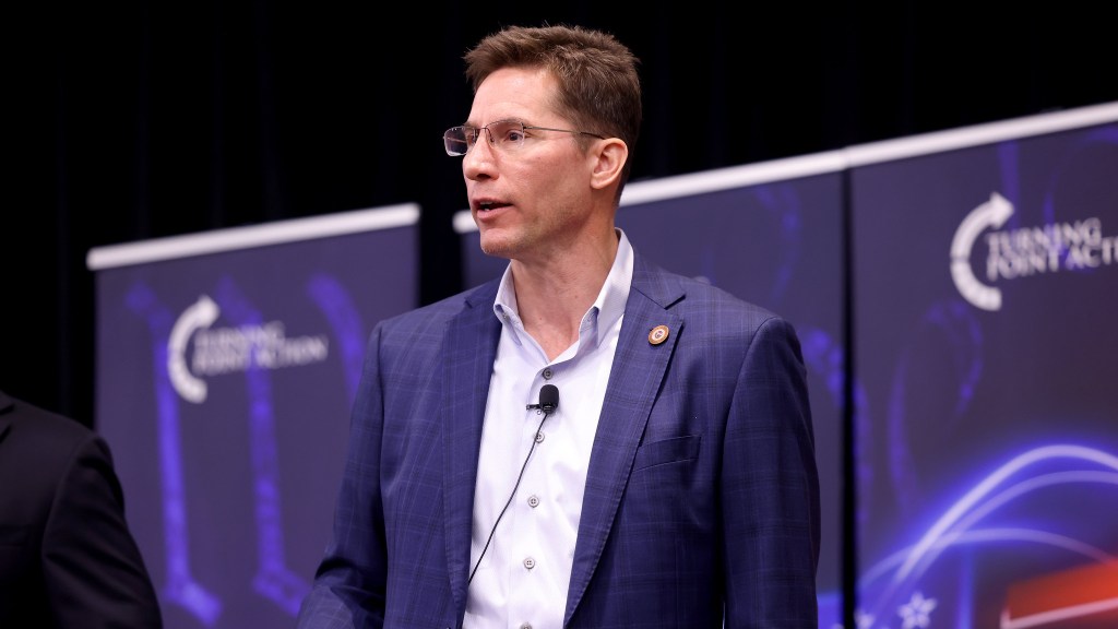 GOP rival takes aim at U.S. House hopeful Jay Feely, gets real racist