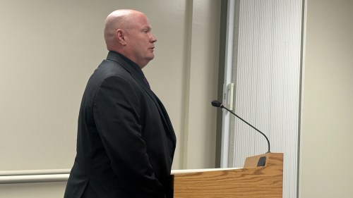 Police board OKs cop who allegedly attacked neighbor