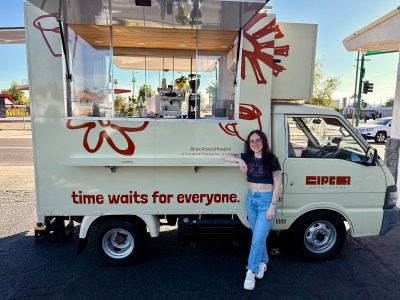 This mini truck serves big flavor in Phoenix