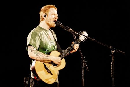 Ed Sheeran's gorgeous songs filled Phoenix concert with emotion