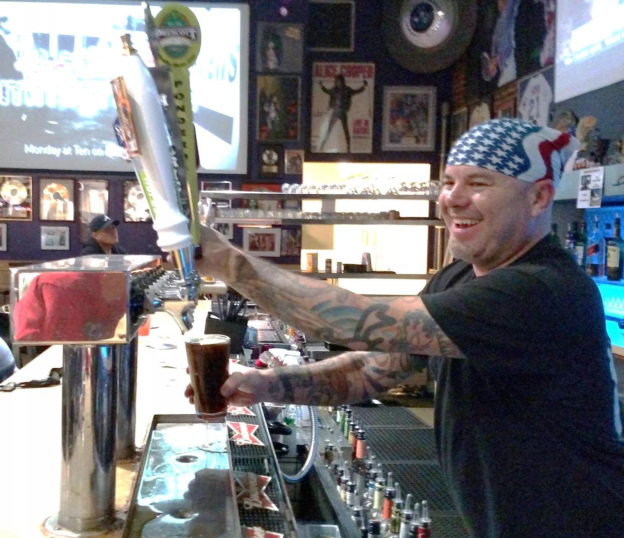 20 Spots in Metro Phoenix to Grab a Beer (or Three) During the Final Four