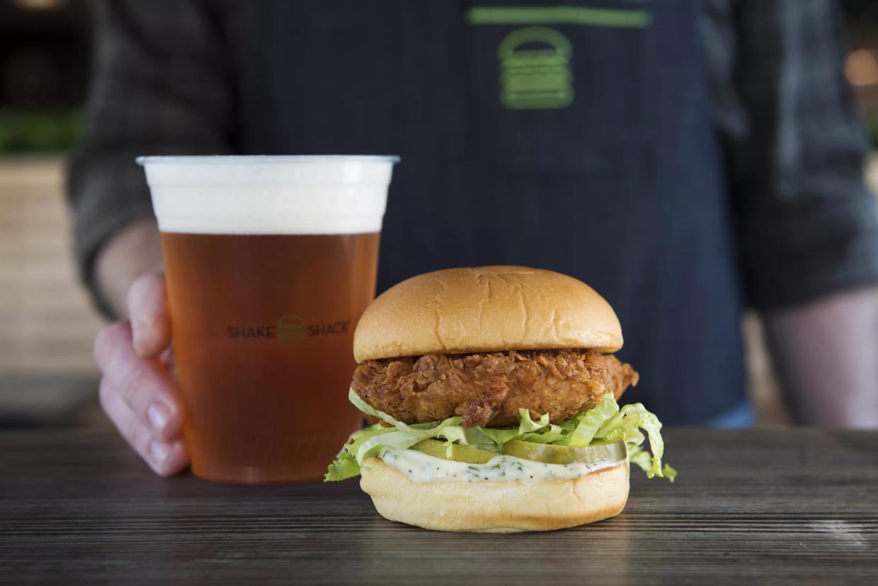 All You Can Eat Barbecue at Rustler’s Rooste, Discounted Bruschetta, And More in Metro Phoenix From Monday, March 27 to Sunday, April 2