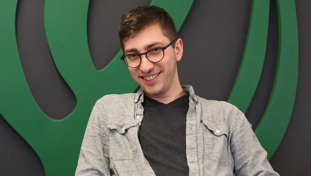 <i>The Onion</i>‘s Ben Berkley on Why Fake News and Satire Aren’t the Same Thing