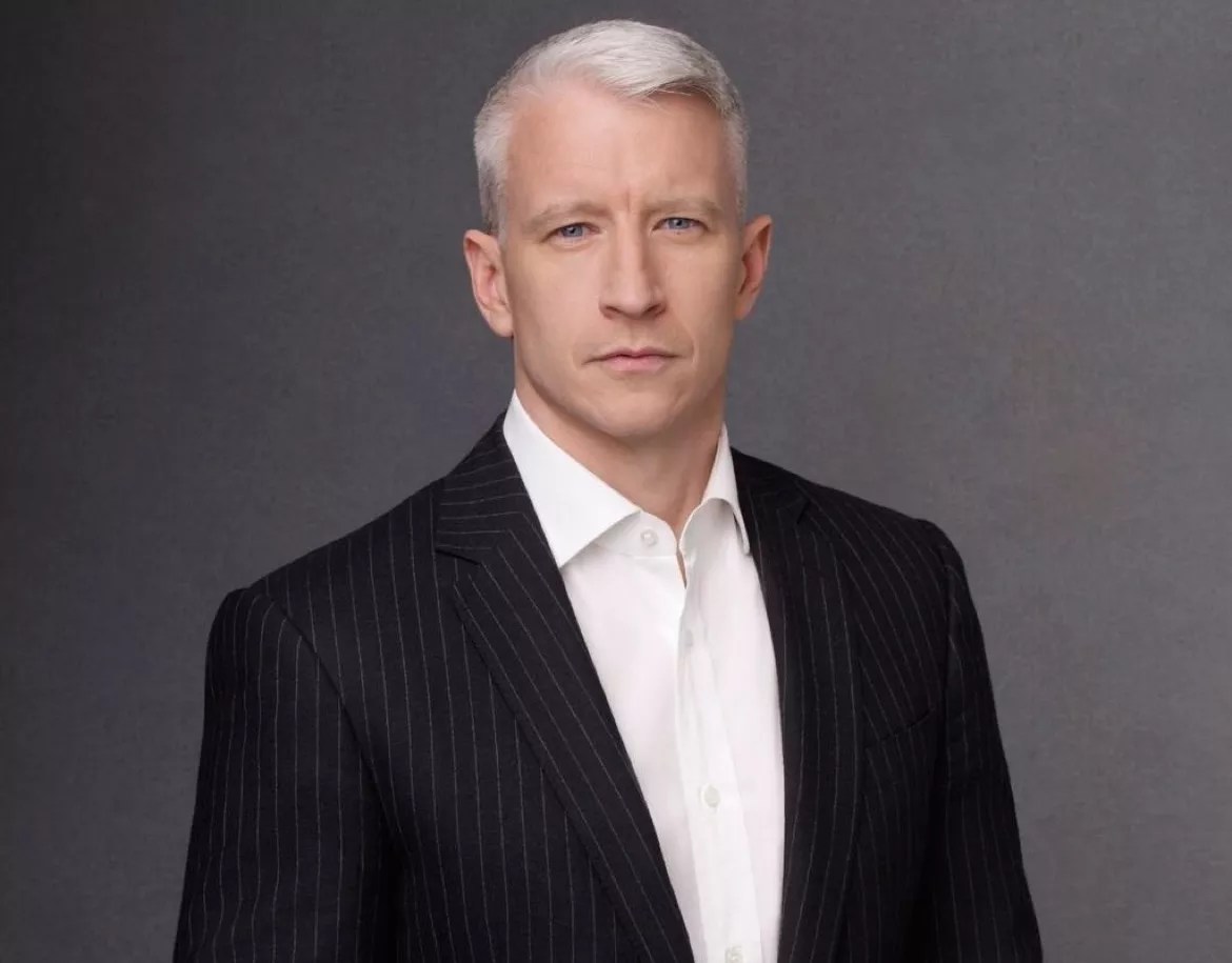 Anderson Cooper on Working with Andy Cohen and The Time His Favorite Real Housewife Drunk-Dialed Him