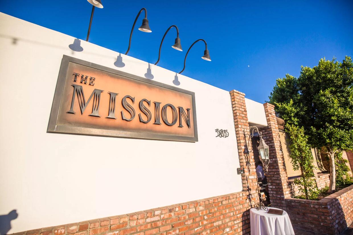 21 Restaurants in Metro Phoenix Make October’s D-List