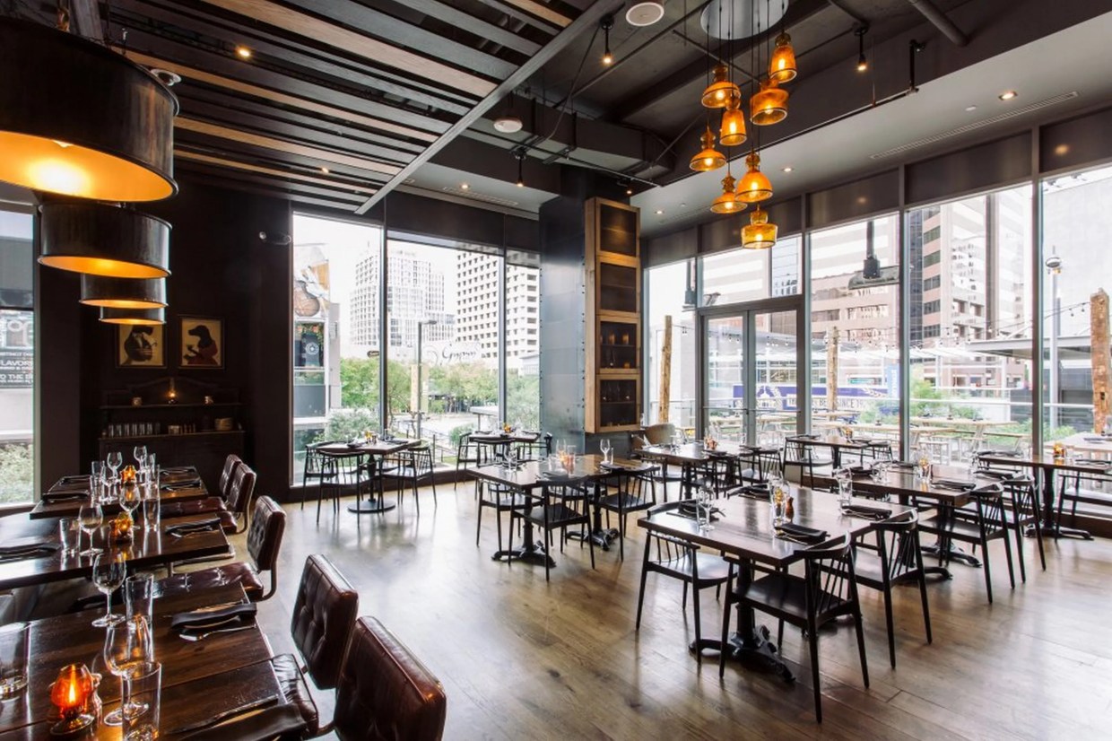 A Dining Guide to New Year’s Eve in the PHX