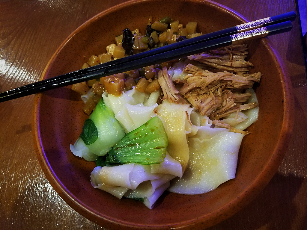 Shaanxi Chinese Restaurant Brings Hand-Pulled Noodles As Wide As Your Belt