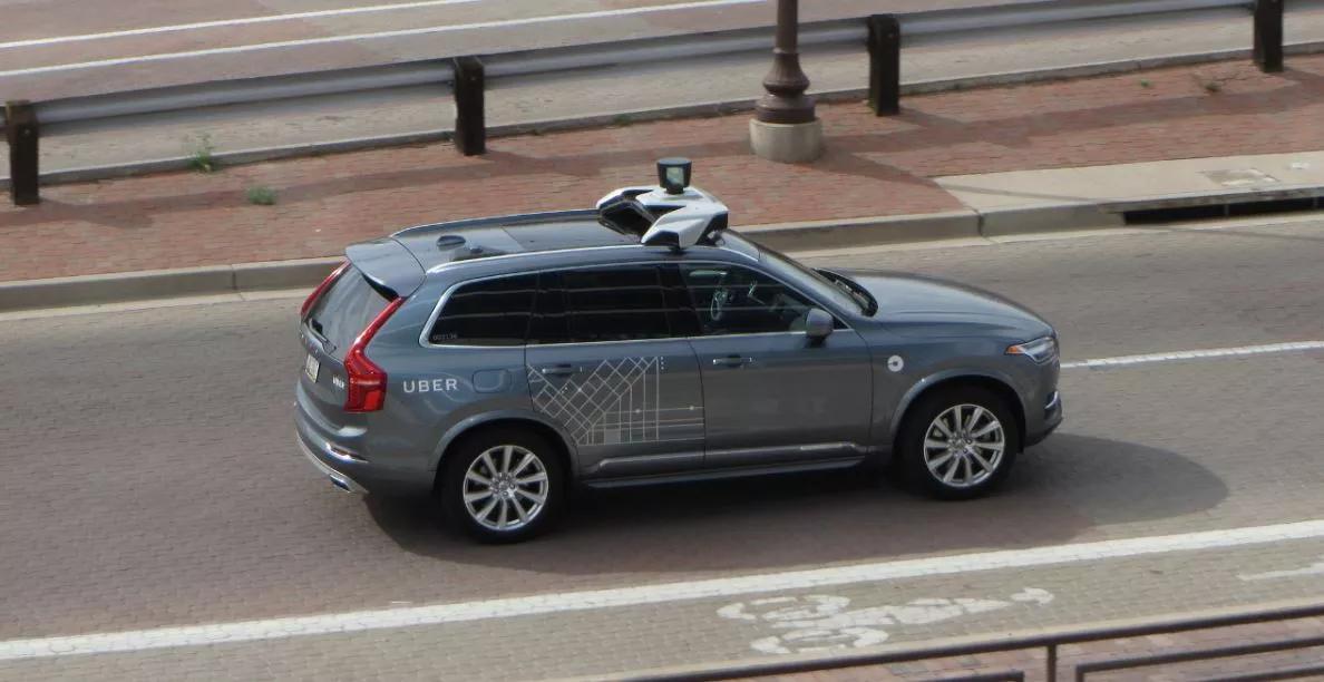 Arizona Governor Suspends Roadway Tests of Uber’s Self-Driving Cars
