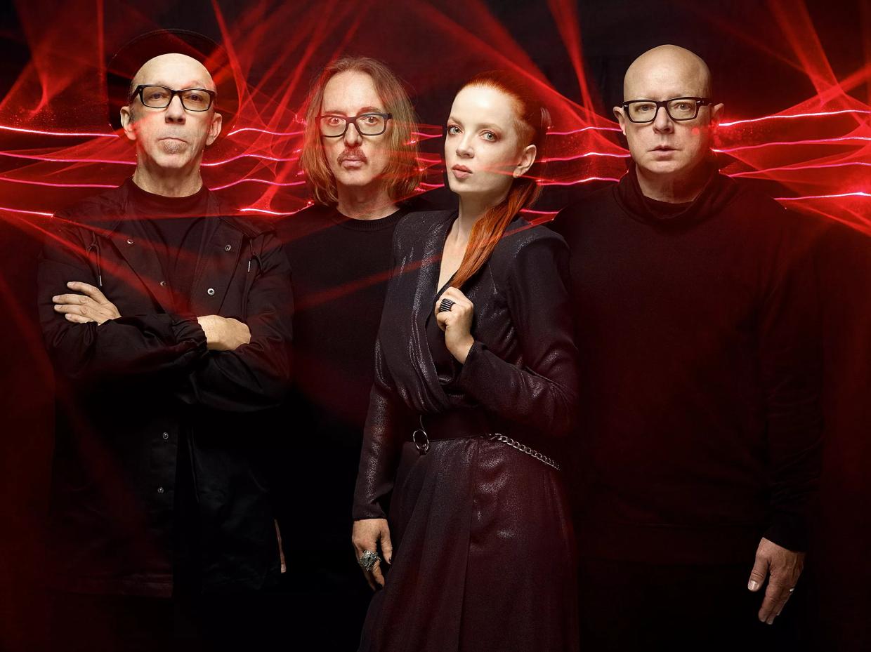 Garbage Are Coming to Arizona