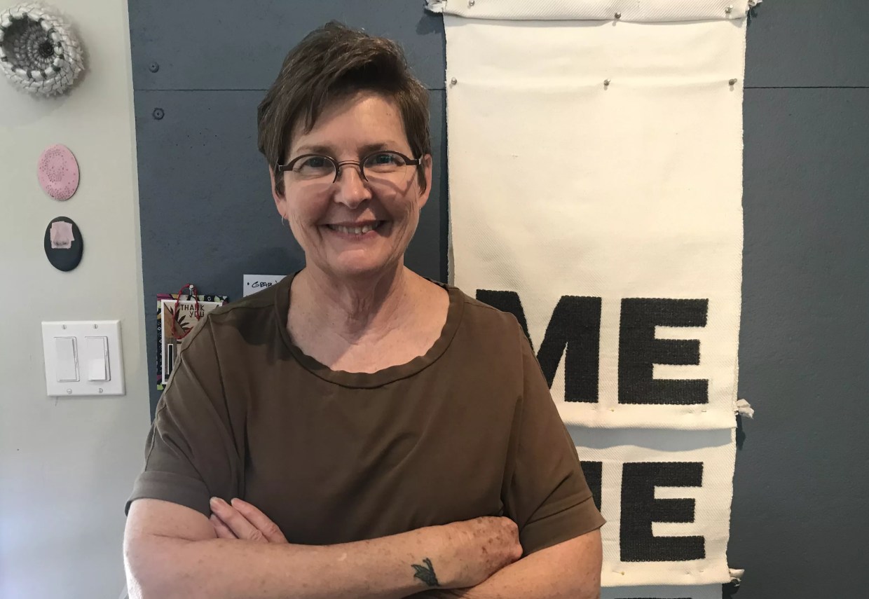 Ann Morton Receives Prestigious Scult Award at Phoenix Art Museum