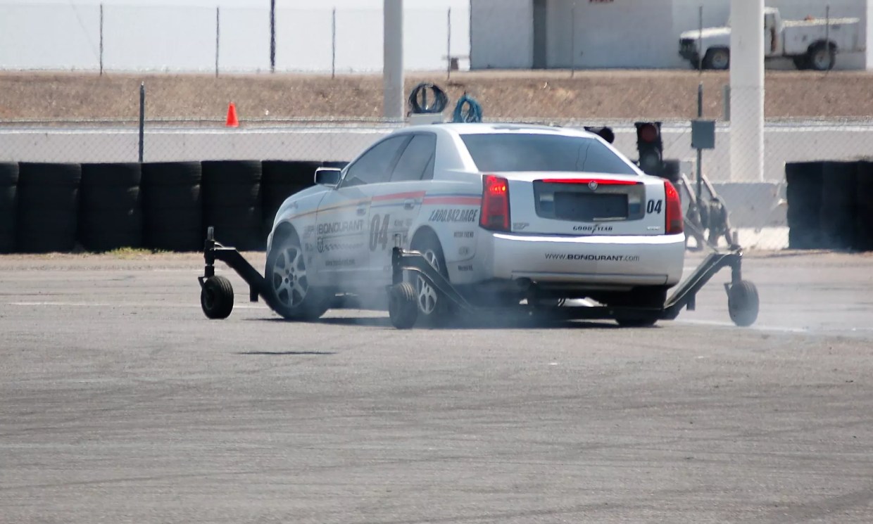 Bankrupt Bob Bondurant Racing School in Chandler Says It’s Closed ‘Temporarily’