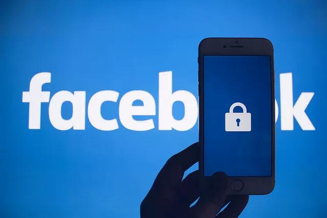 Report Makes Moderating Facebook in Phoenix Sound Like the Worst Job Ever