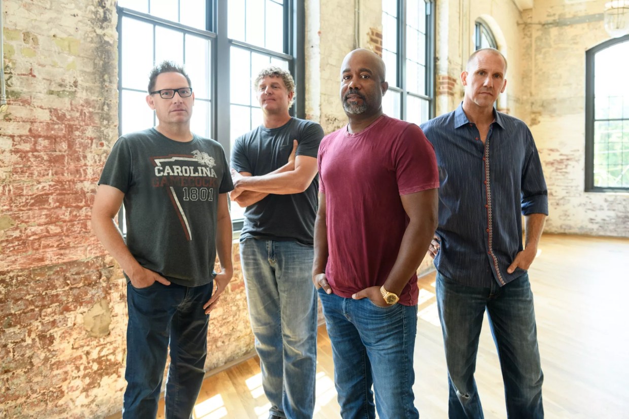 Hootie & The Blowfish are coming to Phoenix next year. Here are the details