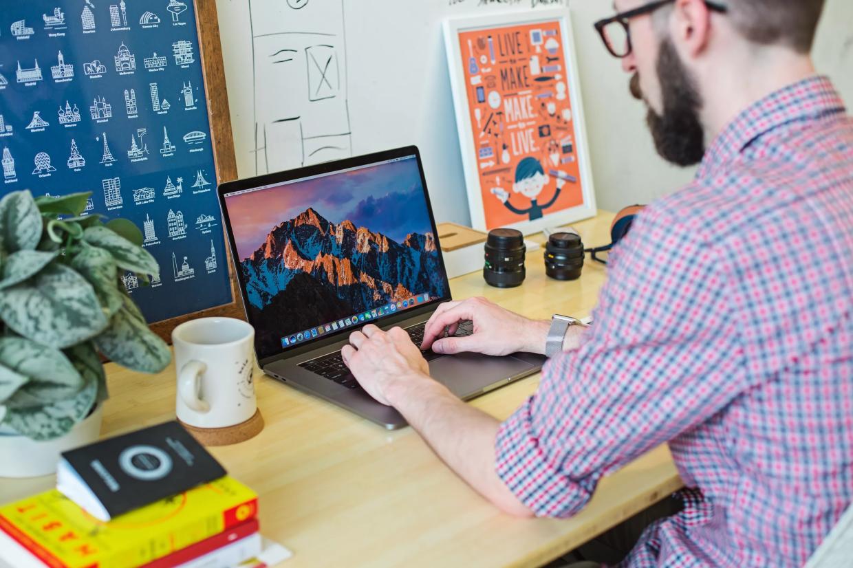 <i>New Times </i>Seeks Experienced Graphic Designer for Temporary Position