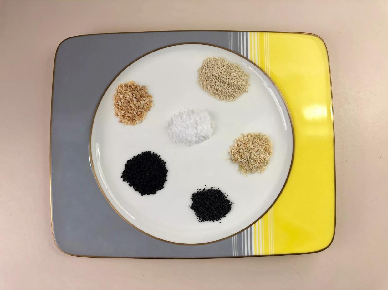 DIY: How to Make Everything But the Bagel Seasoning