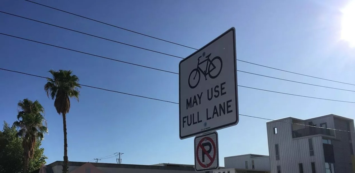 Phoenix to Test Out Roosevelt Street Bike Lane After Outcry From Cyclists