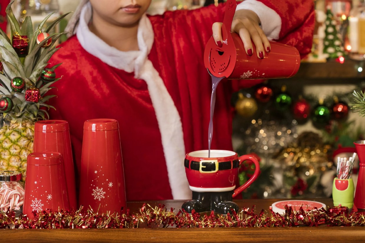 30 Places to Drink and Party on Christmas Eve and Christmas Day in Phoenix