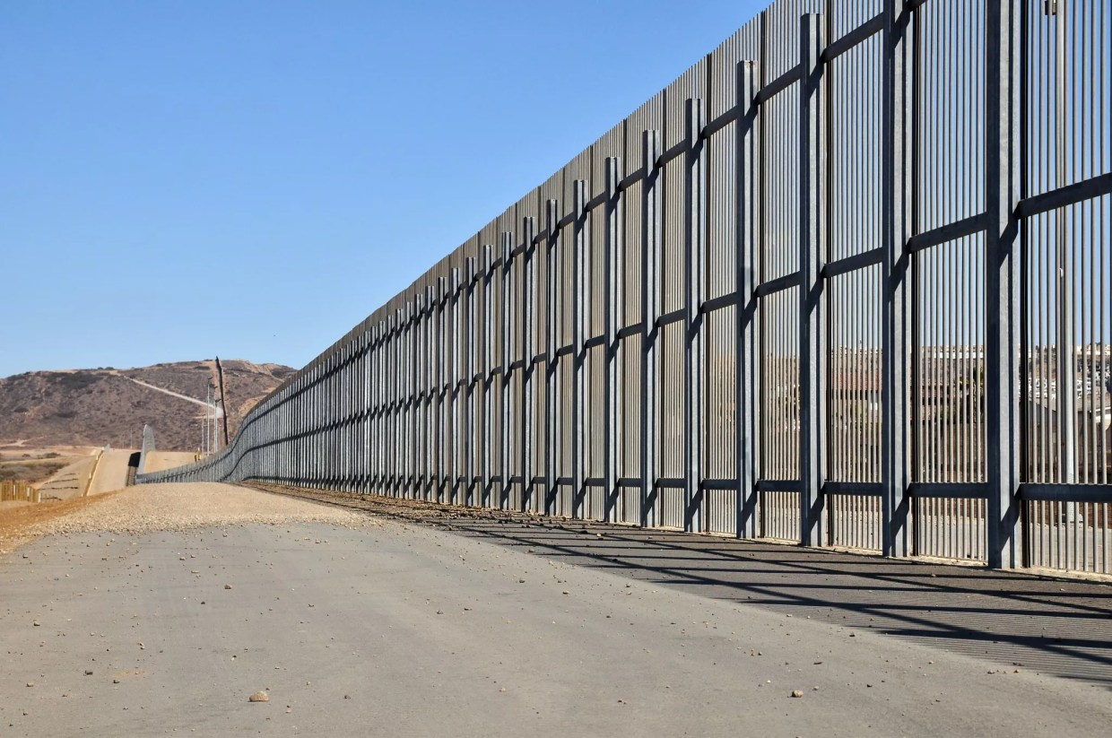 In Civil Case, Supreme Court Sides With Border Agent Who Killed Mexican Teen