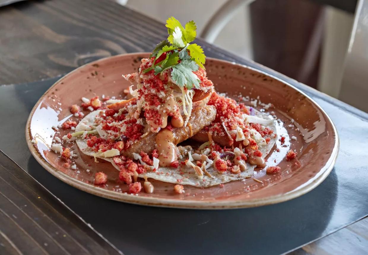 Cafe Review: Tacos With a Circus Touch