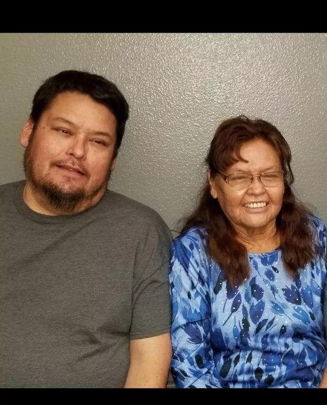 Page Safeway Worker and Mother Are Among Navajos Who Died of COVID-19
