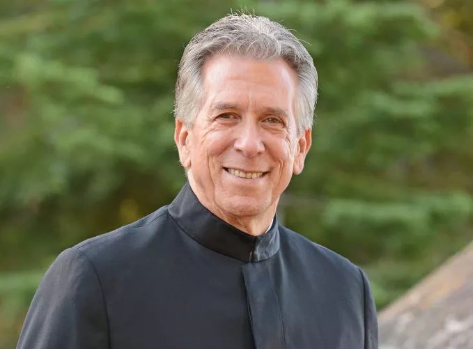 Former Arizona Opera Artistic Director Joel Revzen Has Died