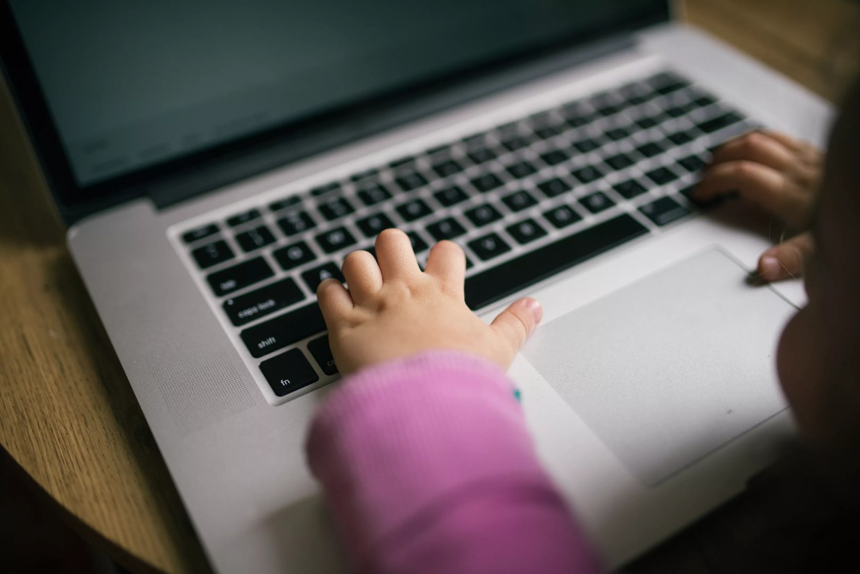 Queen Creek Schools Require That Teachers Come to Work to Teach Online